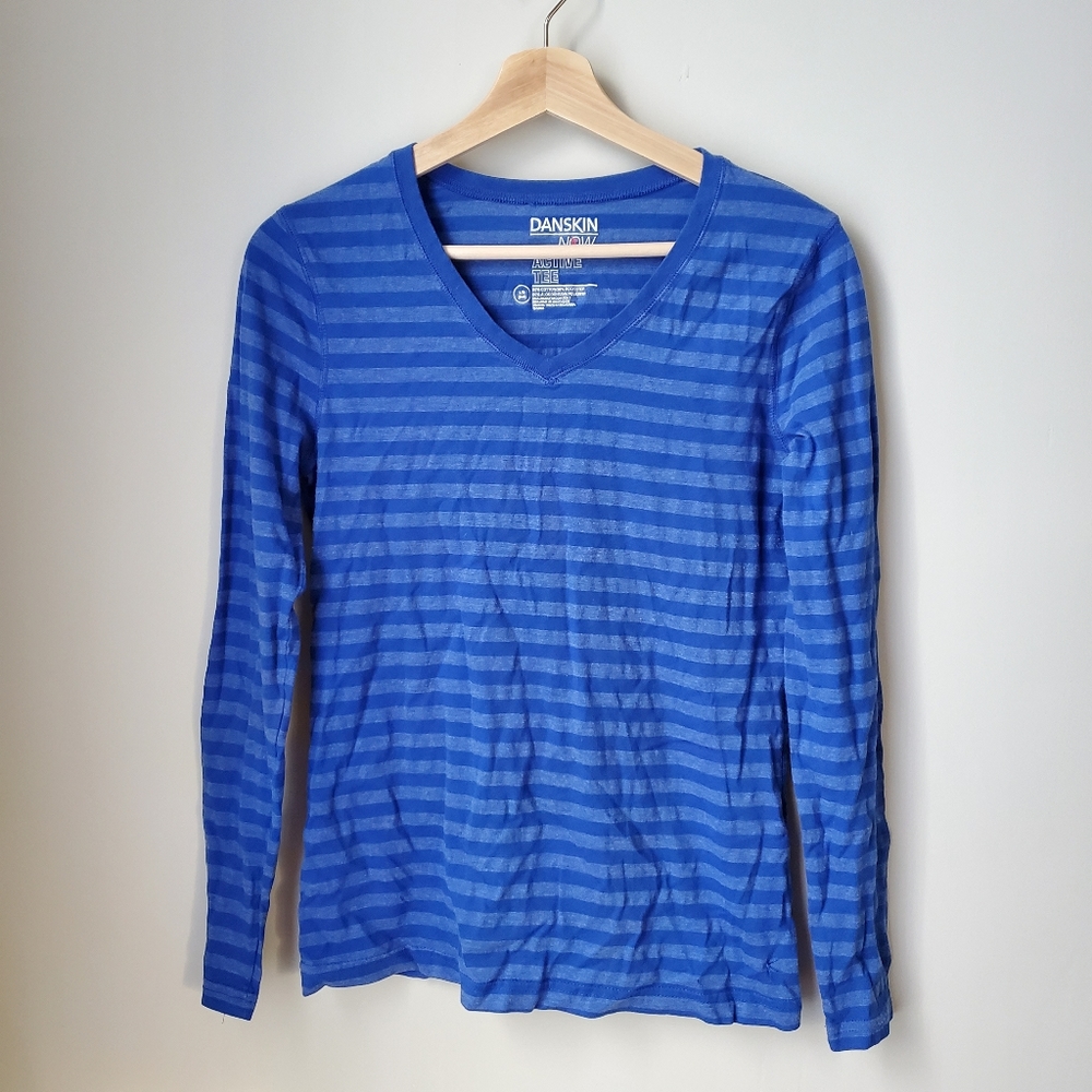 🌿Danskin Now Blue Stripe Long Sleeve